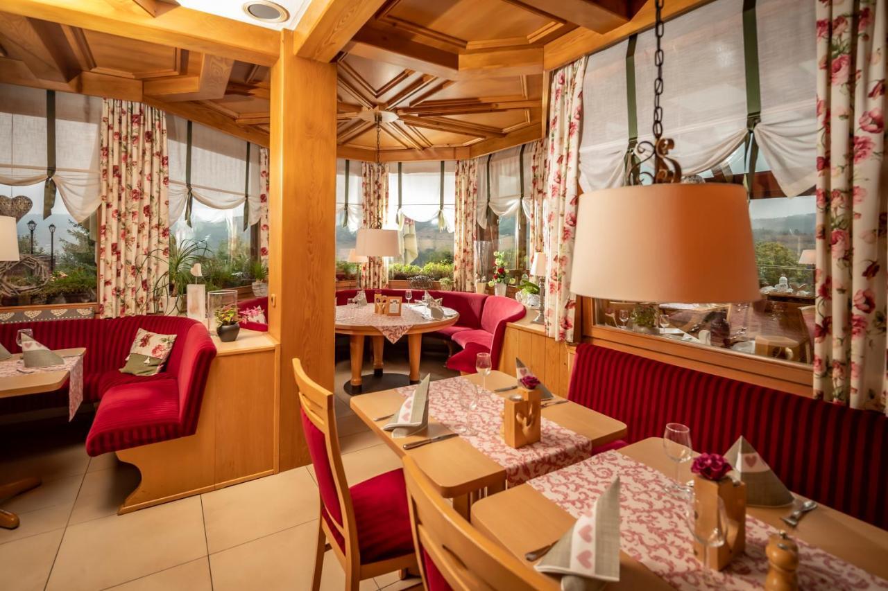 Panorama Hotel Heimbuchenthal Luaran gambar